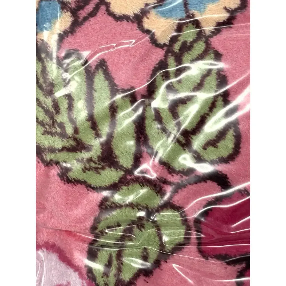Vera Bradley Vibrant Gardenias Essential Throw Blanket Floral Bright Colorful